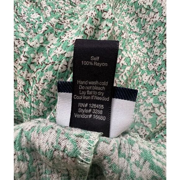 Daytrip Abstract Floral Long Sleeve Stretchy Blouse With Front Tie - Picture 5 of 5